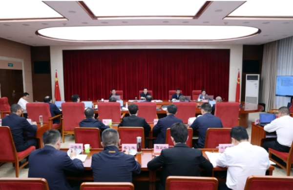 千层金配资 连续4任市长被查 昆明市委发声 启动三年警示教育