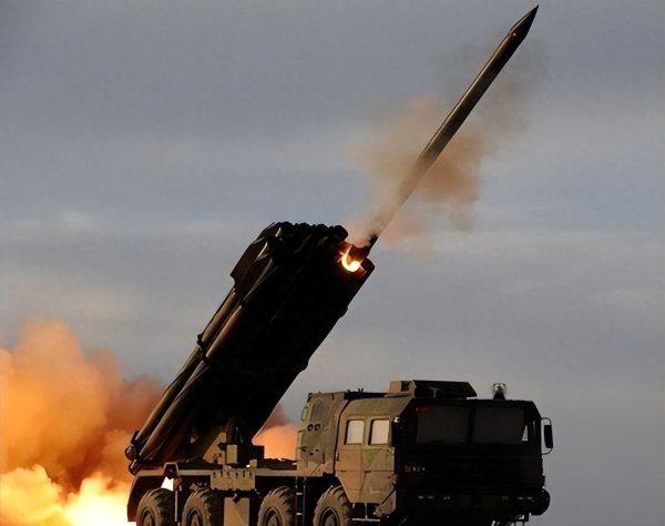 优配中国 中美导弹差距拉大? 美国导弹15万枚不止, 中国的导弹到底有多少?